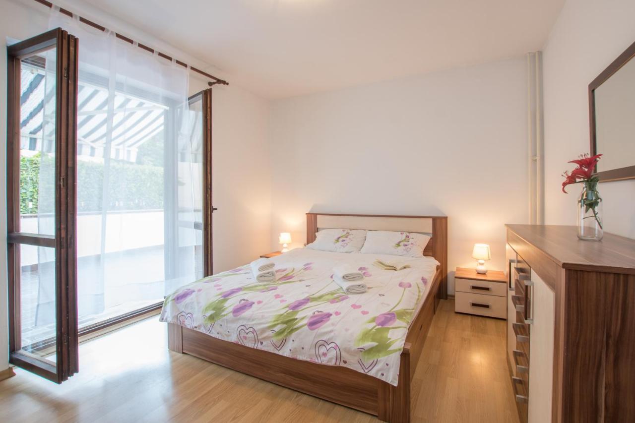 Apartments Nono Toni Porec Exterior photo