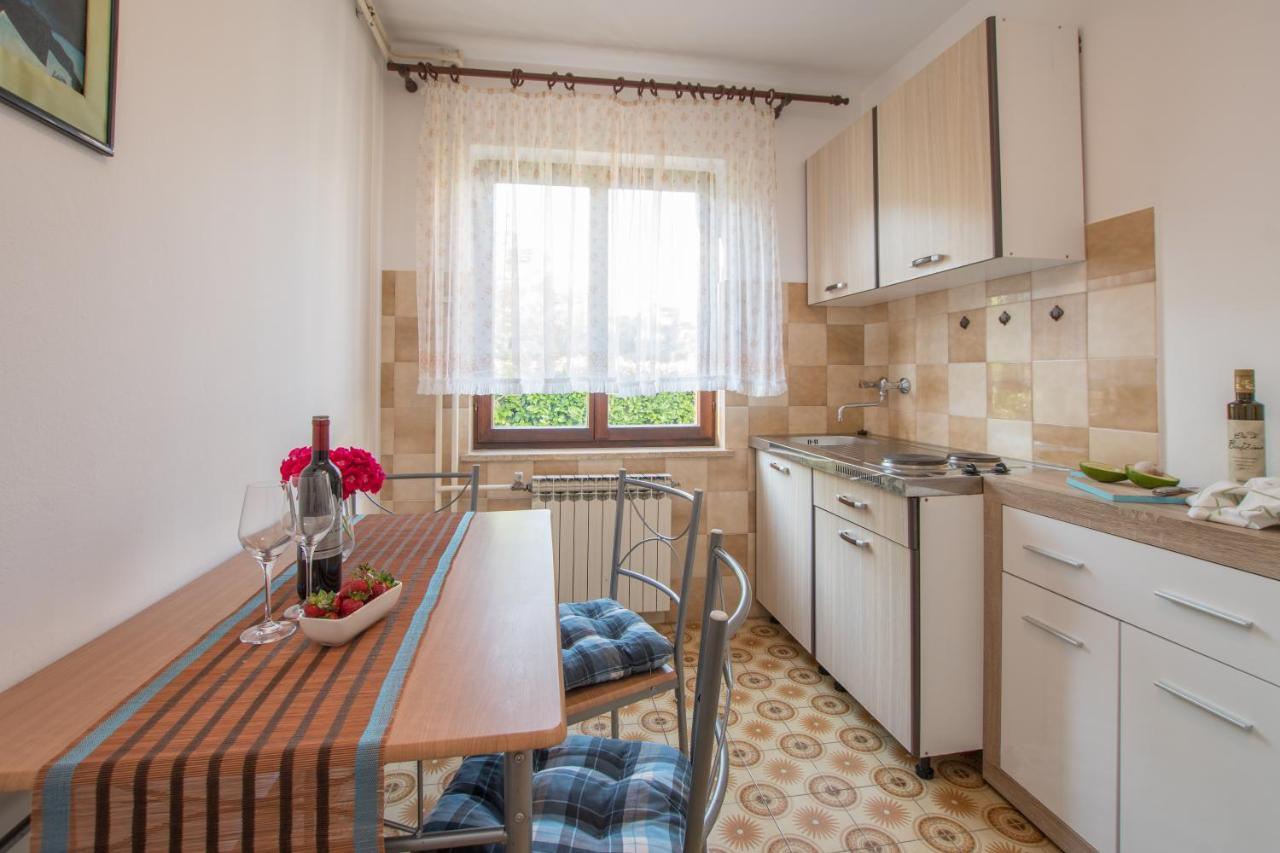 Apartments Nono Toni Porec Exterior photo